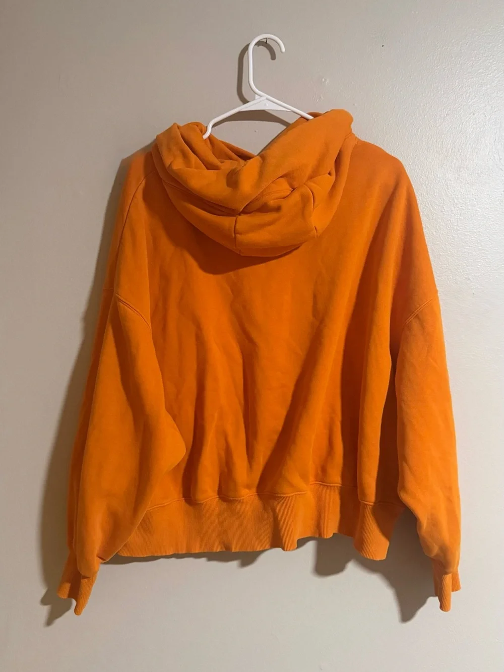 Nike Women’s Orange Oversized Fleece Hoodie Size Medium